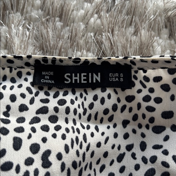 Shein Ruffled Skirt Set🤍 - Picture 3 of 4